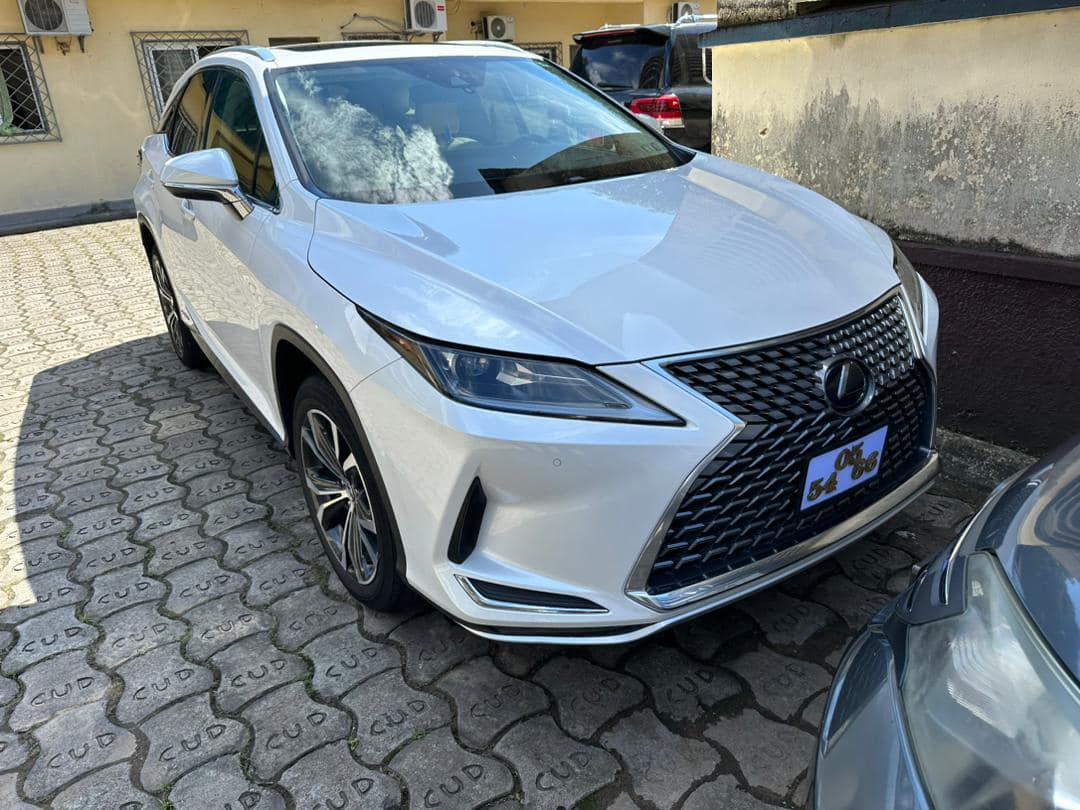 Lexus luxury SUV rental Douala Cameroon premium executive car hire service